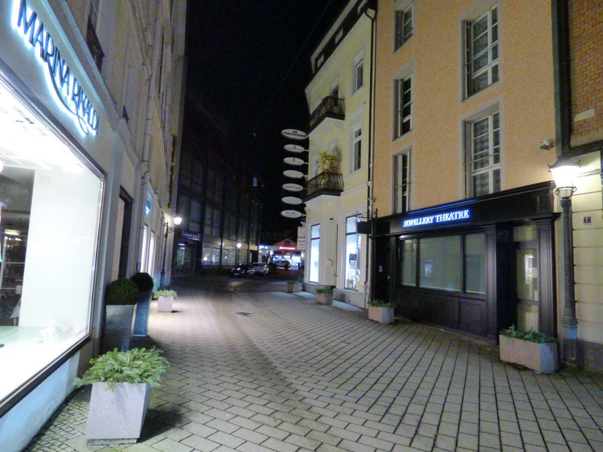 Domino Apartment Баден-Баден Екстериор снимка